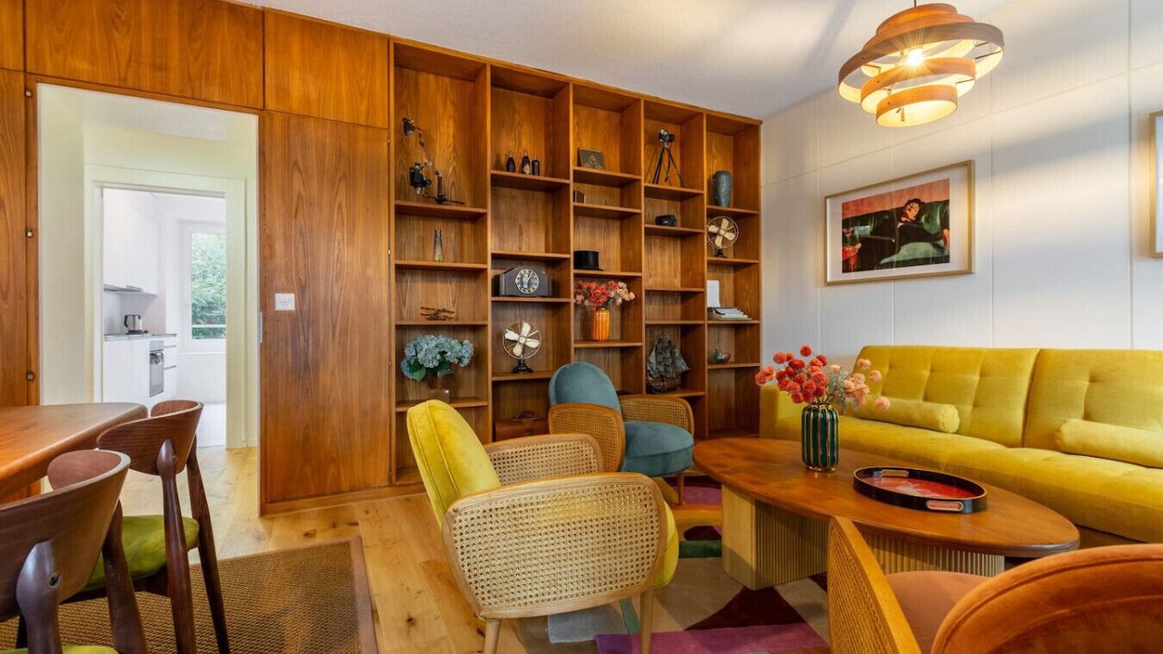 Photo of Livingroom in District 6