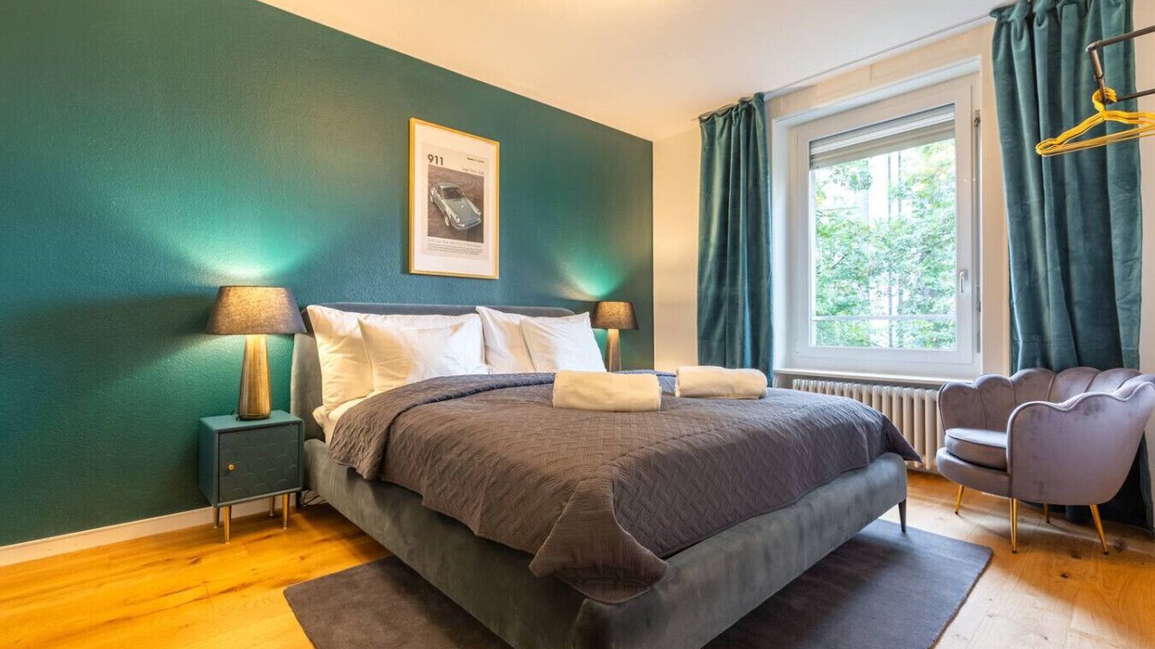 Photo of Bedroom in District 6