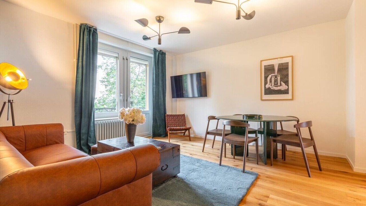 Photo of Livingroom in District 6