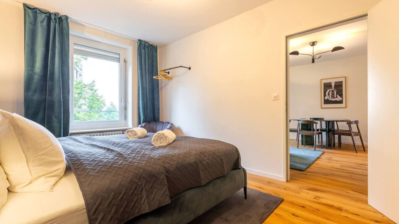 Photo of Bedroom in District 6