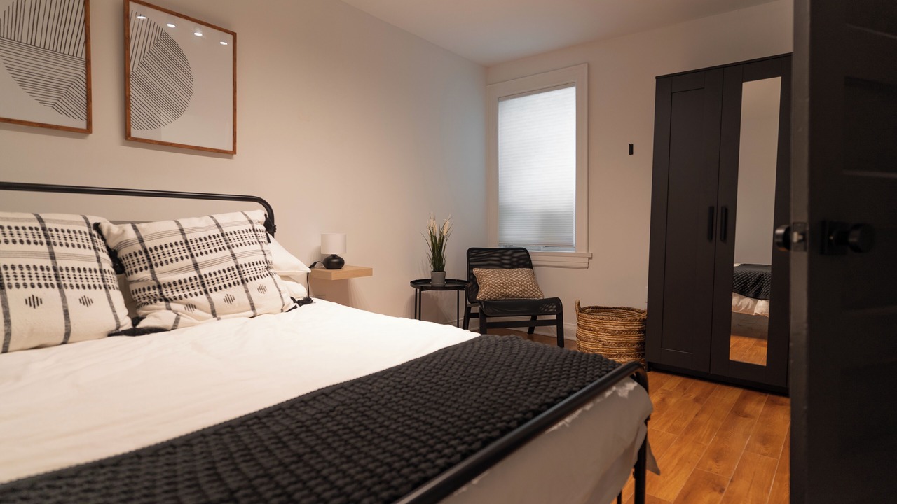 Photo of Bedroom in Midtown Toronto