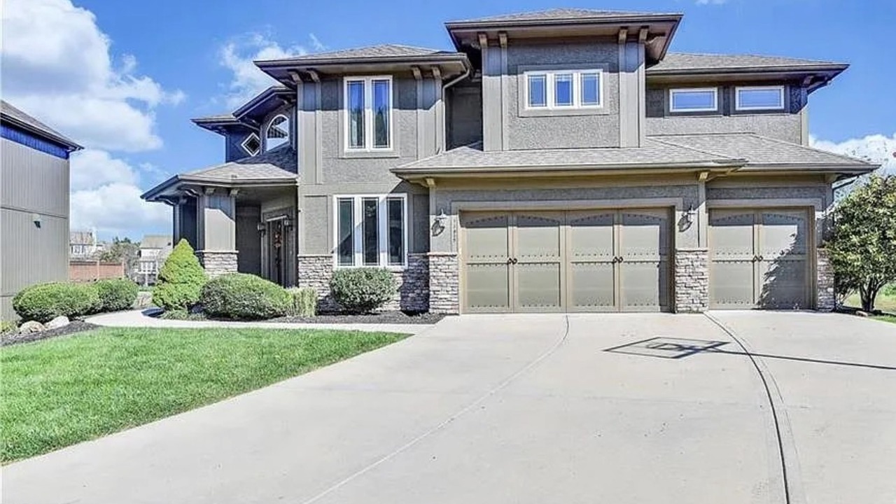 Photo of Outdoor in New Century