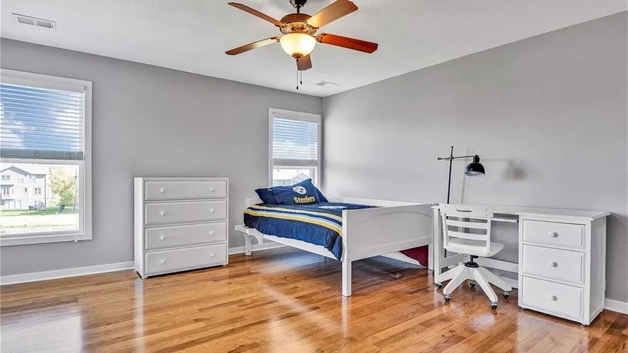 Photo of Bedroom in New Century