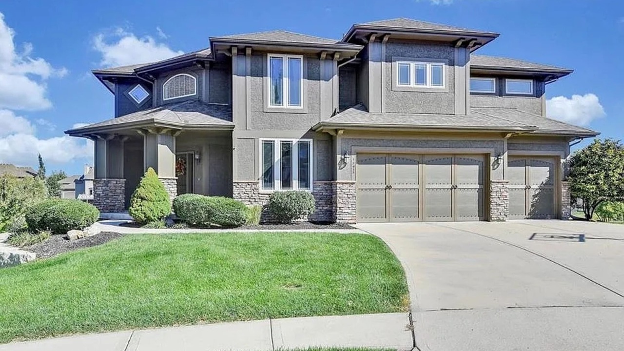 Photo of Outdoor in New Century