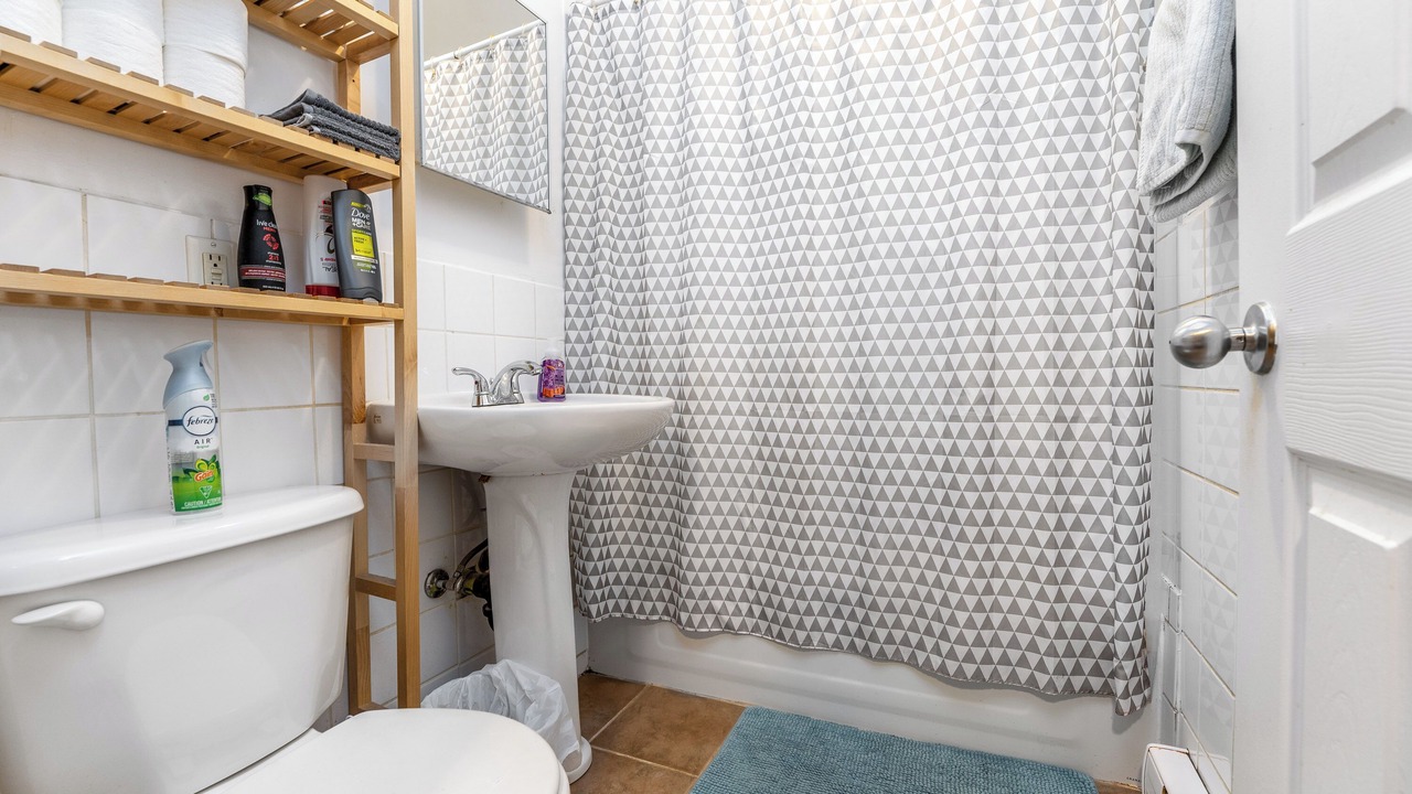 Photo of Bathroom in Golden Triangle