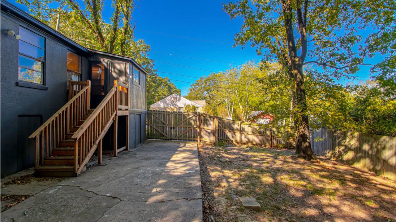 Photo of Outdoor in Hillcrest