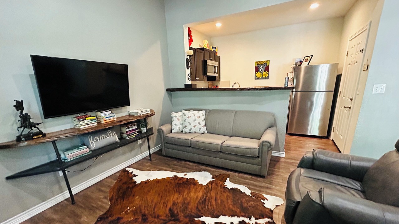 Photo of Livingroom in Silsbee