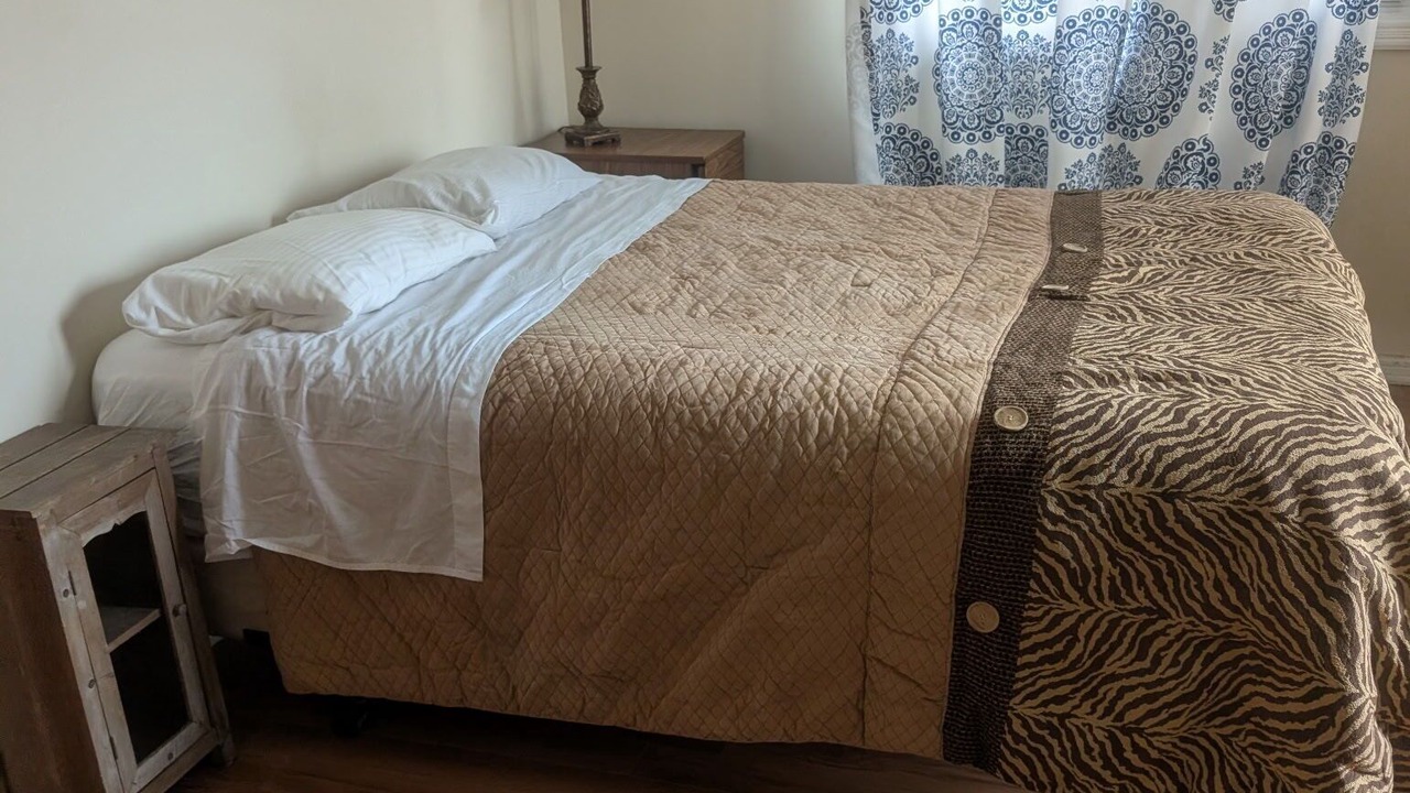 Photo of Bedroom in Port Stanley