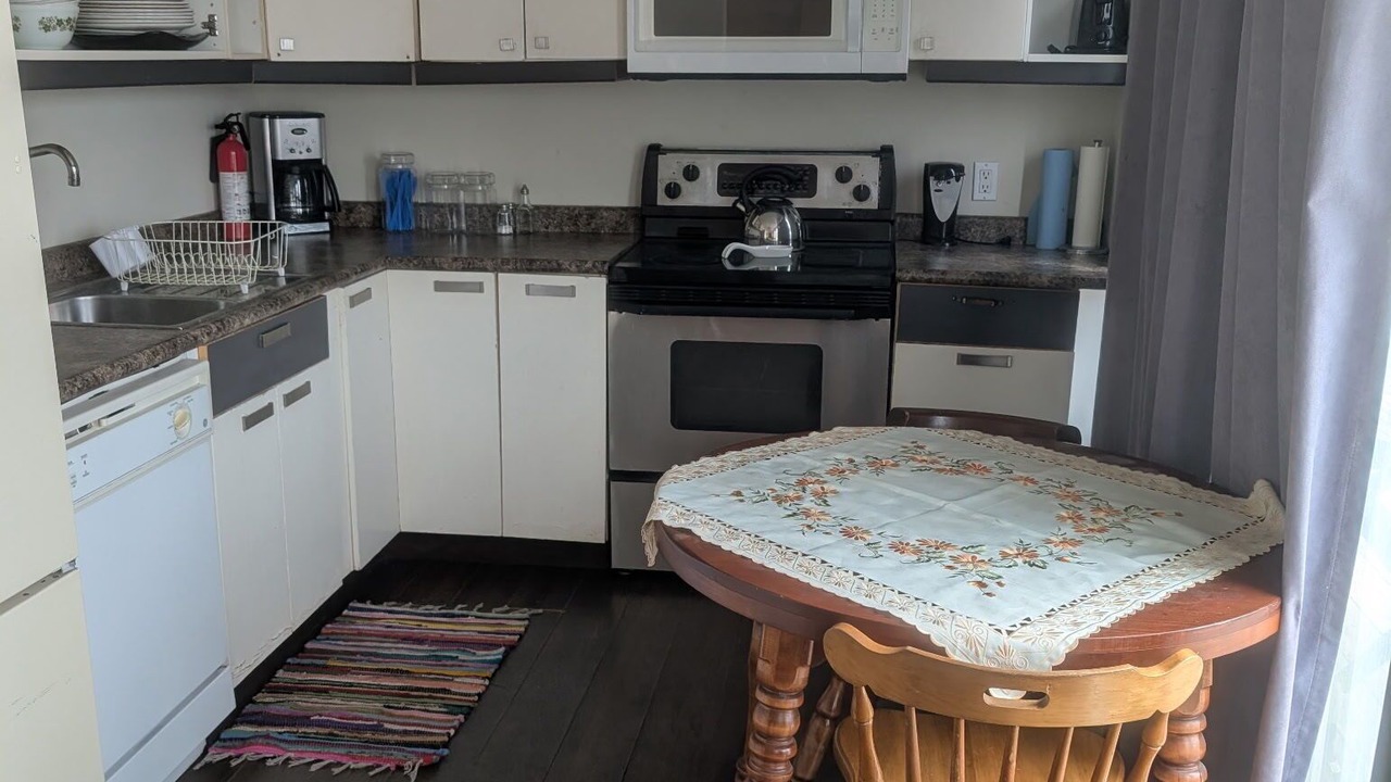 Photo of Kitchen in Port Stanley