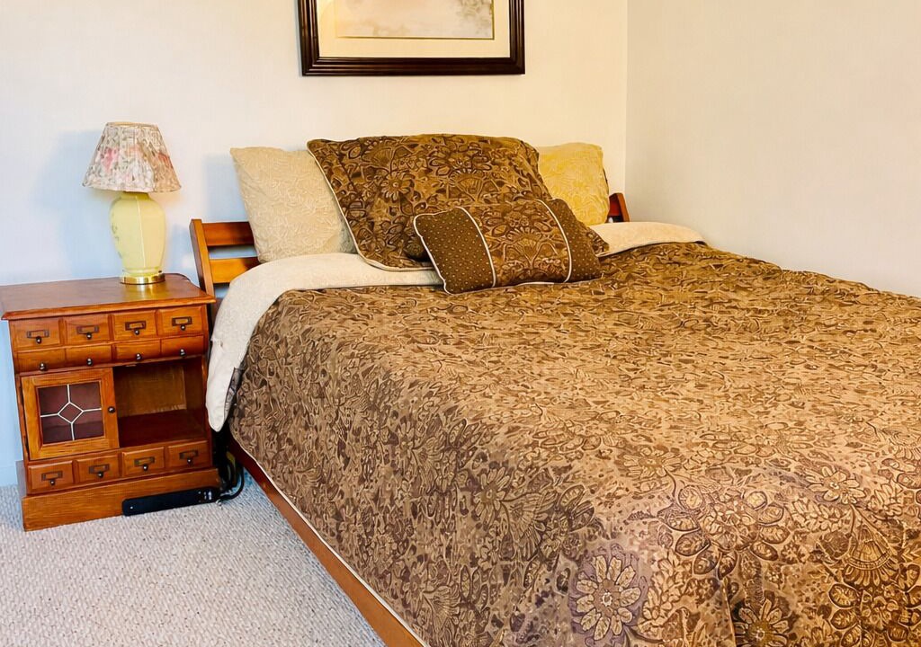 Photo of Bedroom in Lee's Summit