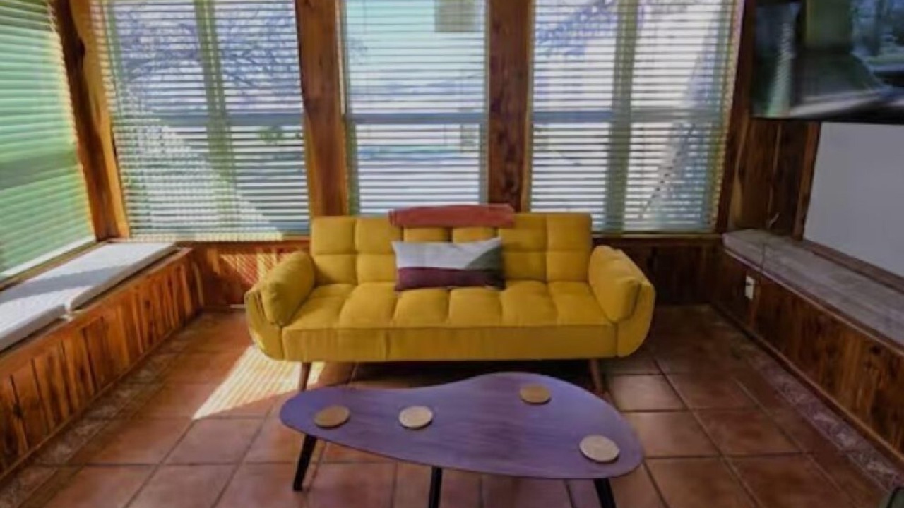Photo of Livingroom in Sulphur