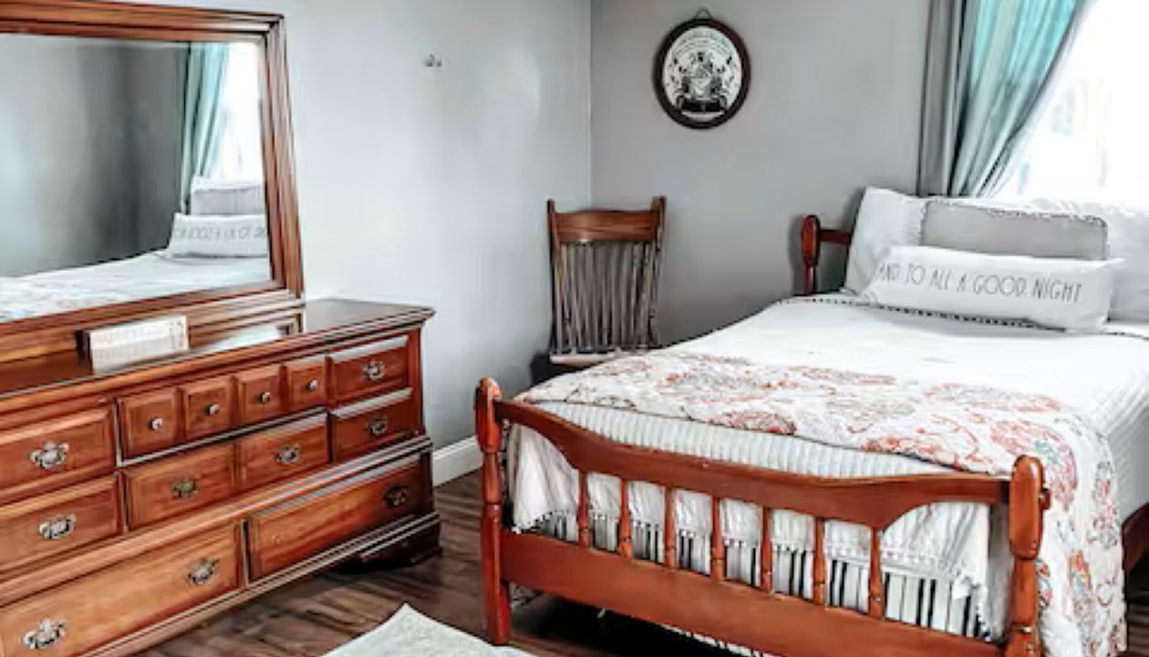 Photo of Bedroom in Conesus