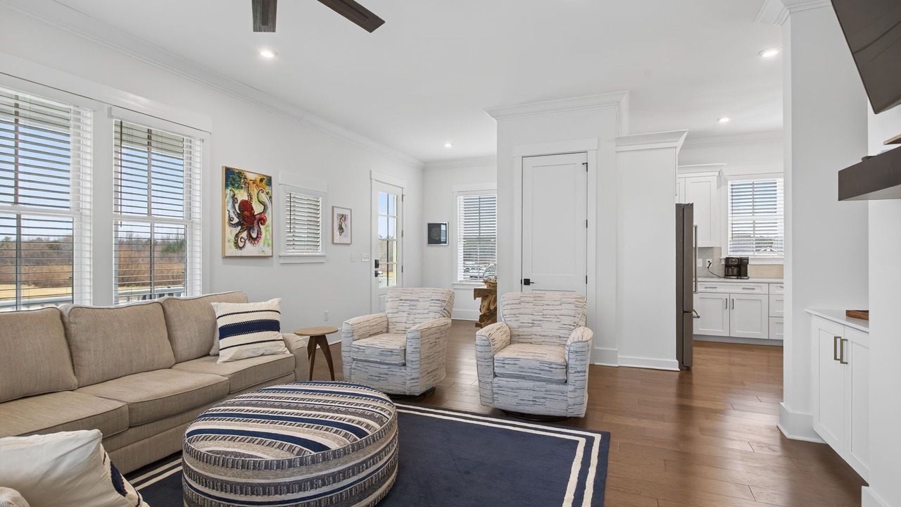 Photo of Livingroom in Cape Charles