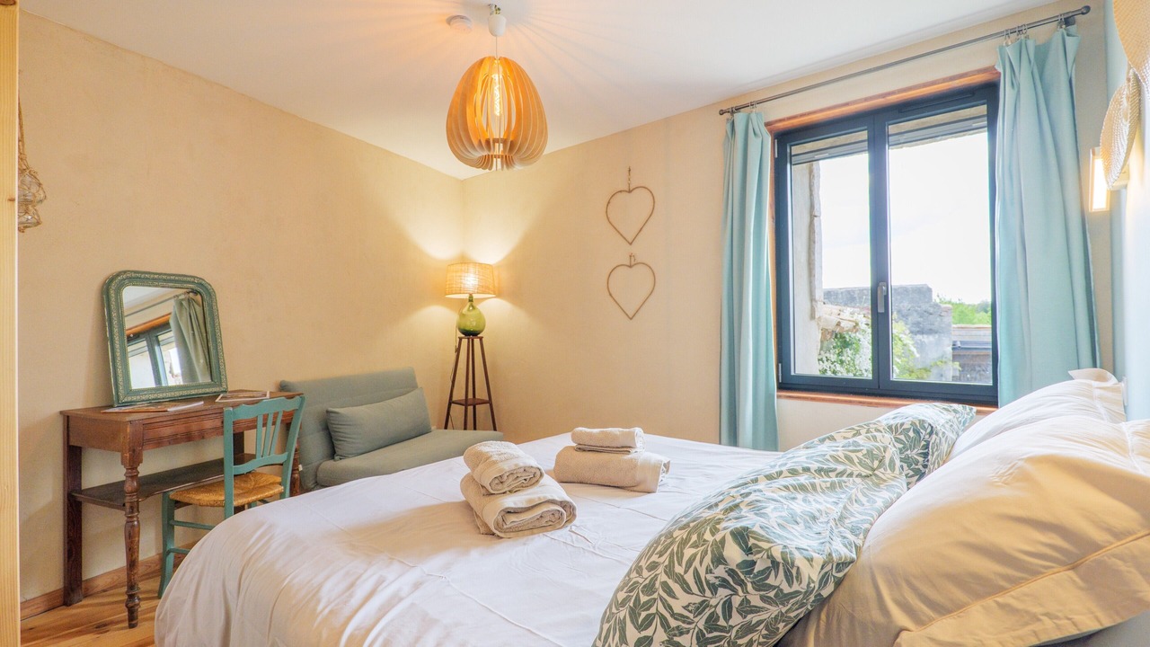 Photo of Bedroom in Saint-Remeze