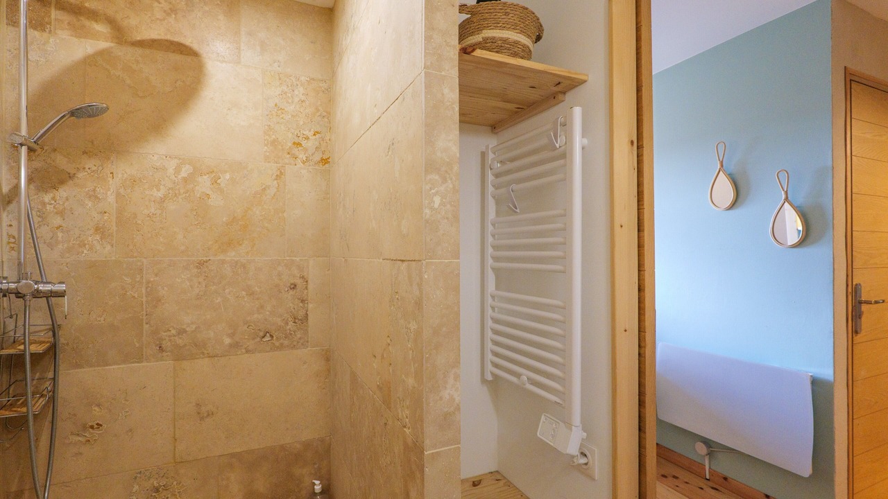 Photo of Bathroom in Saint-Remeze