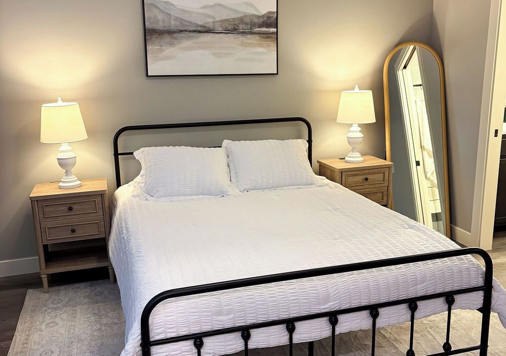 Photo of Bedroom in Webb City