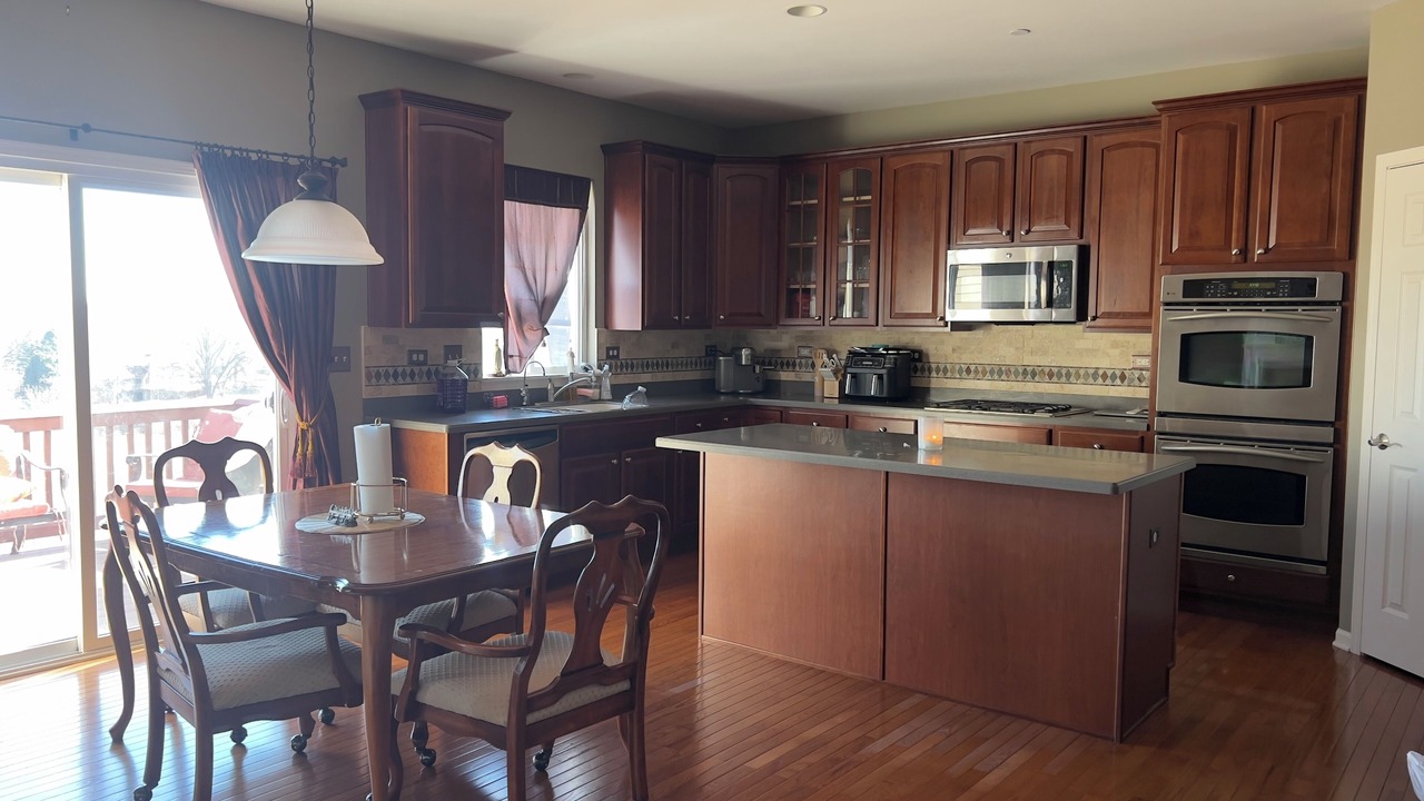 Photo of Kitchen in West Dundee