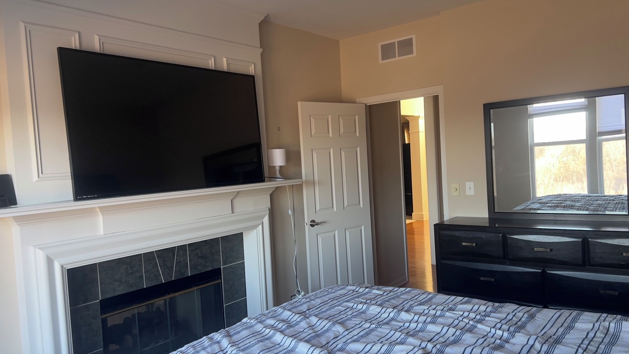 Photo of Bedroom in West Dundee