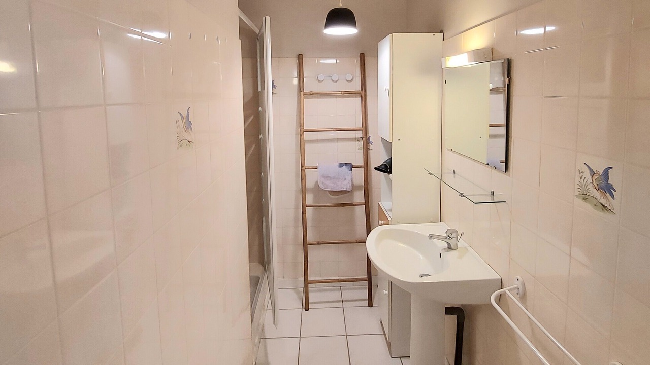 Photo of Bathroom in Elne