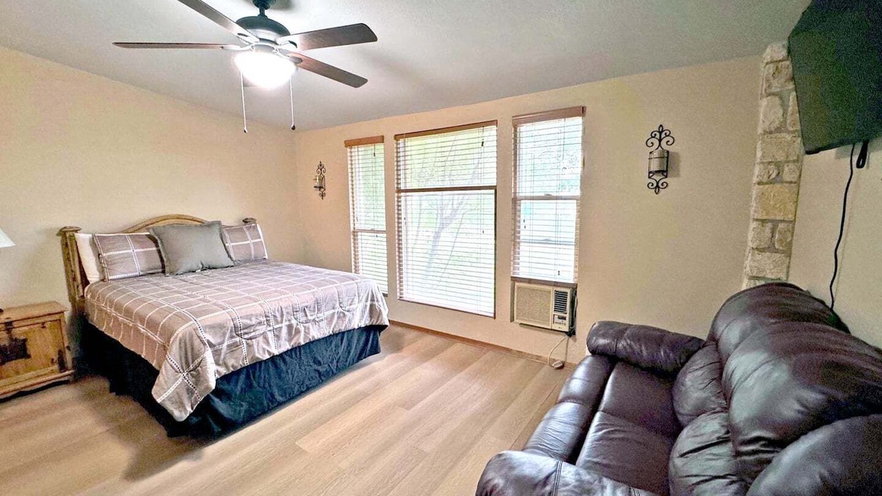 Photo of Bedroom in Silver Creek Village