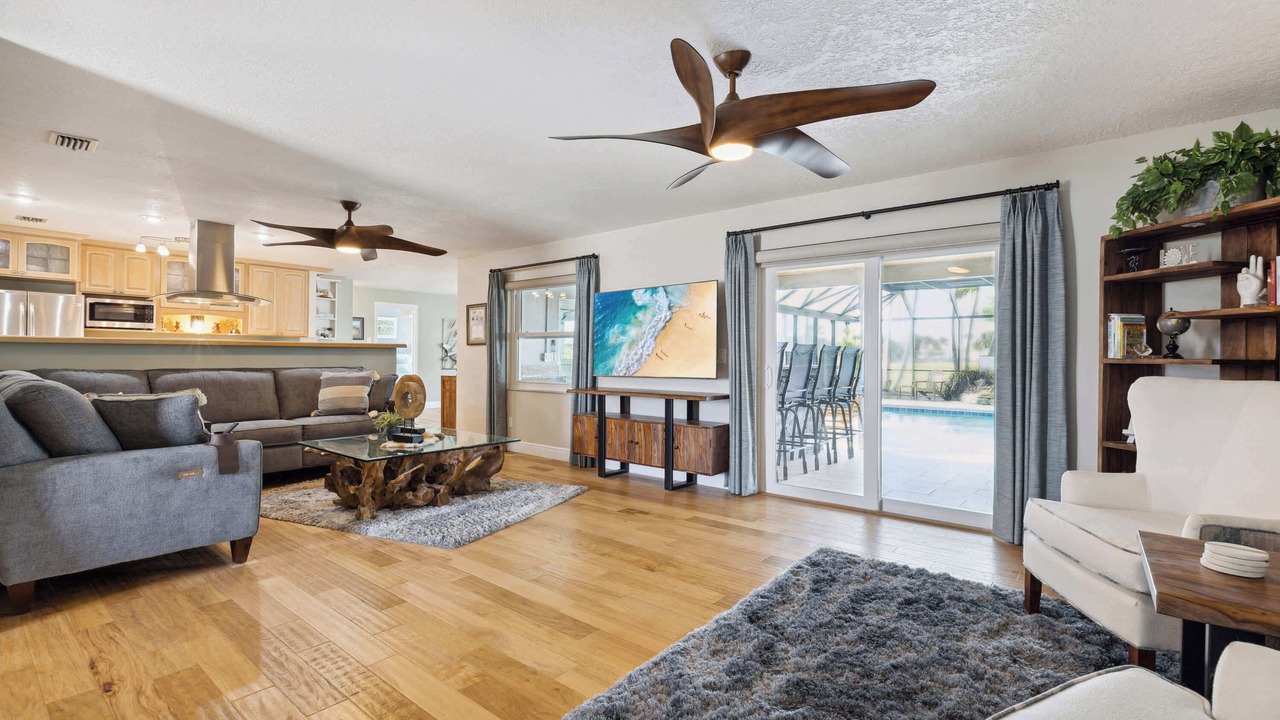 Photo of Livingroom in Cocoa Isles Country Club