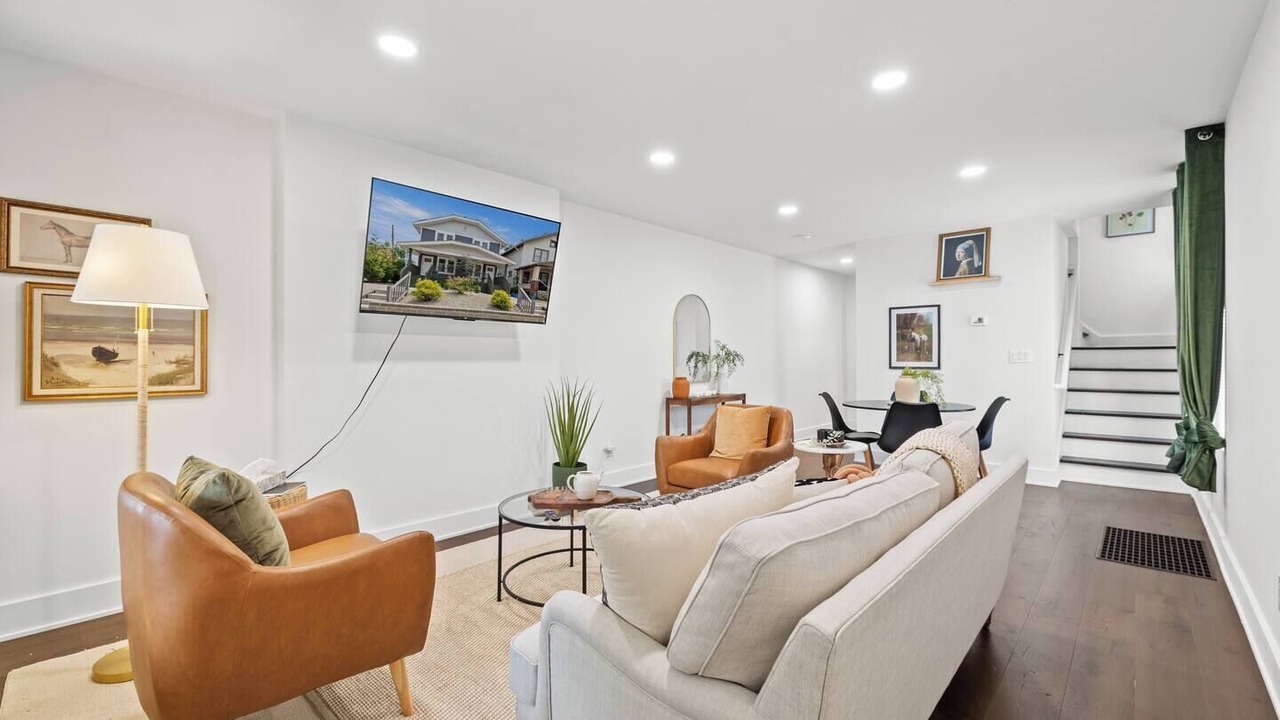 Photo of Livingroom in Merion Village