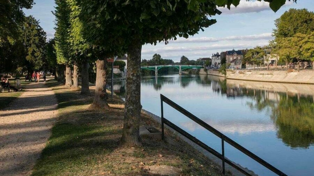 Photo of Others in La Ferte-sous-Jouarre