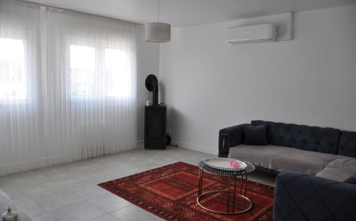 Photo of Livingroom in La Ferte-sous-Jouarre