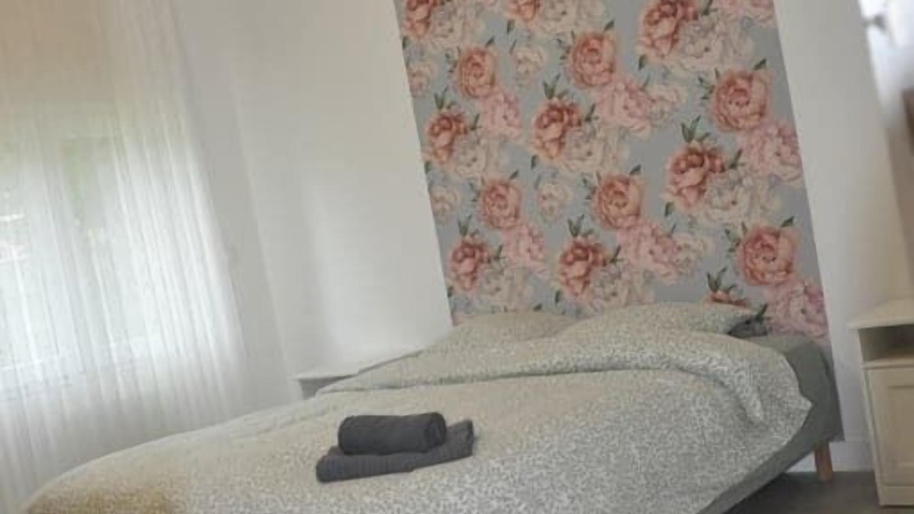 Photo of Bedroom in La Ferte-sous-Jouarre