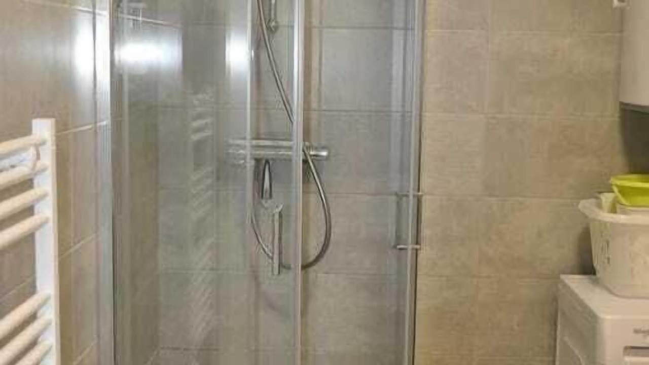 Photo of Bathroom in La Ferte-sous-Jouarre