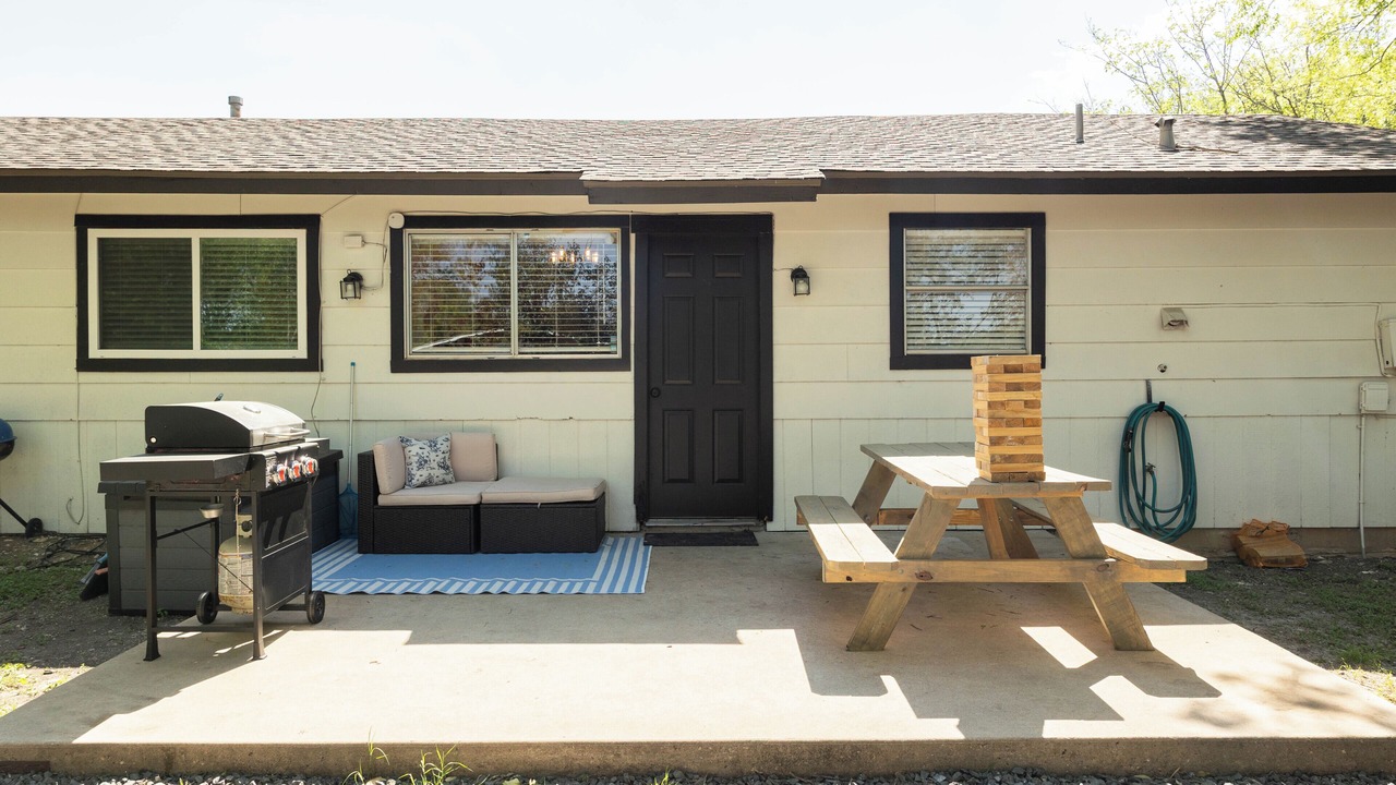 Photo of Outdoor in Sweetbriar