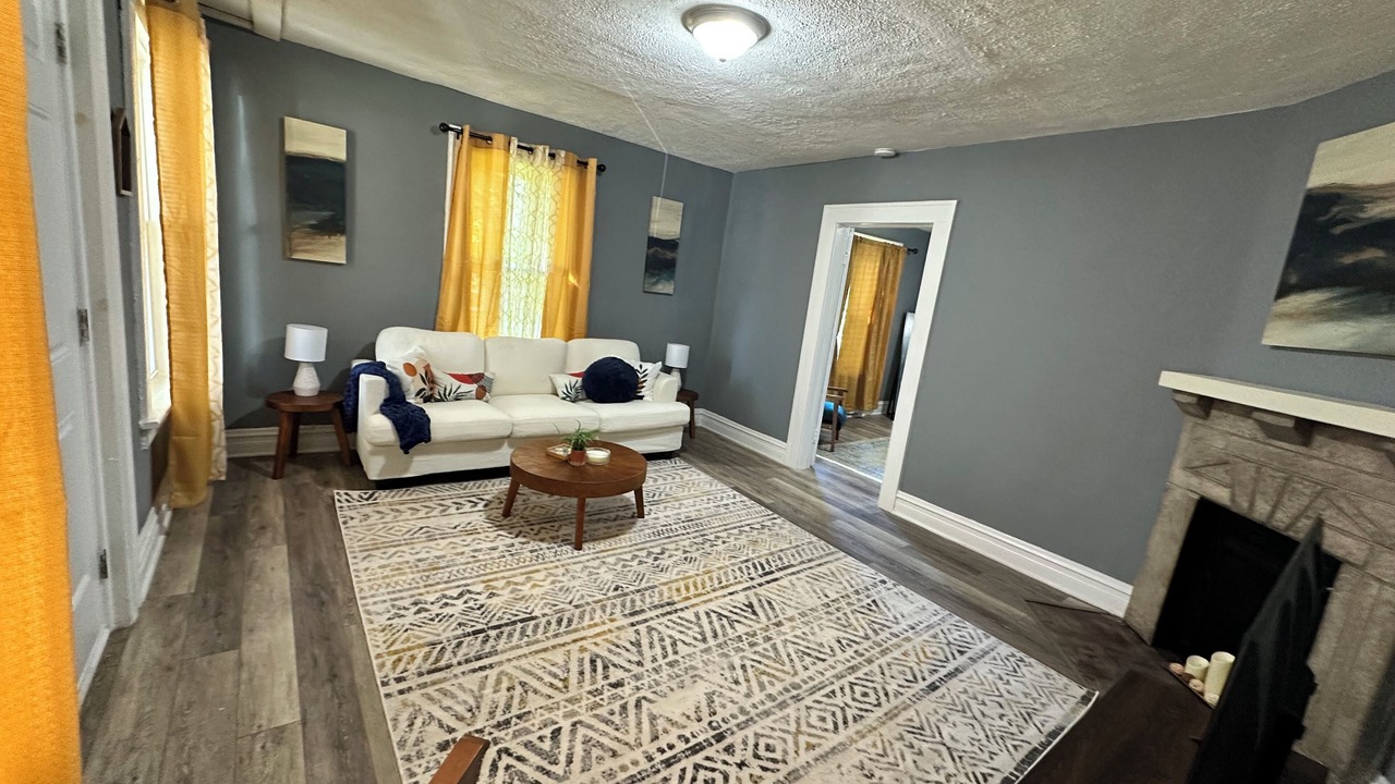 Photo of Livingroom in Reidsville