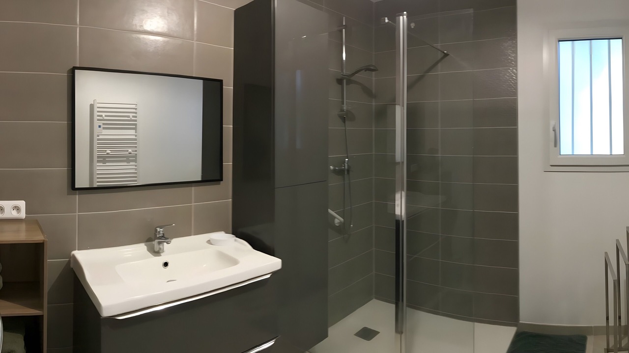 Photo of Bathroom in Forges-les-Eaux