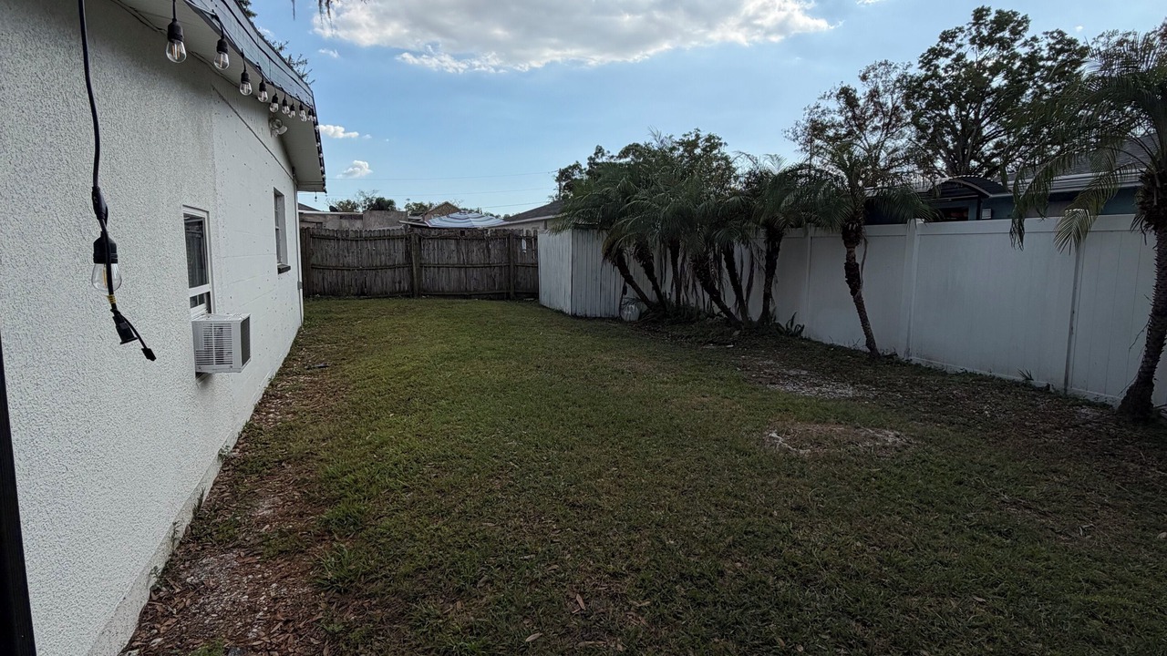 Photo of Outdoor in Pinecrest West Park