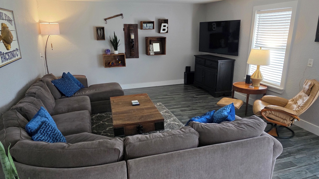 Photo of Livingroom in Wild Peach Village