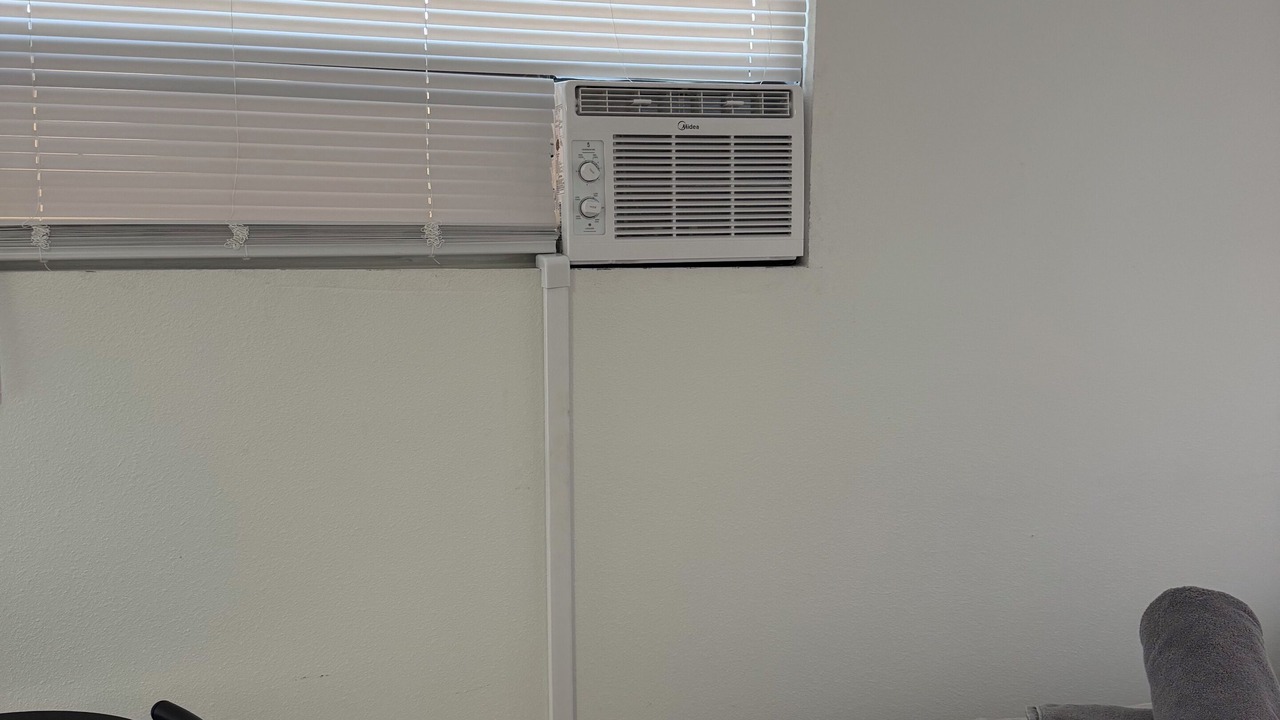 Photo of Bedroom in Pinecrest West Park