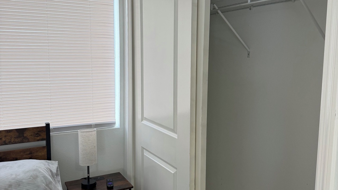 Photo of Bedroom in Pinecrest West Park