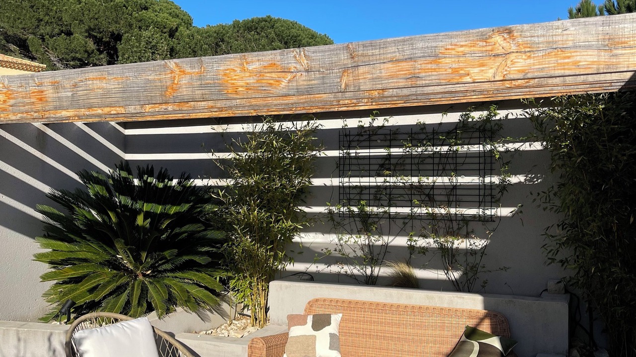 Photo of Patio Balcony in Chusclan
