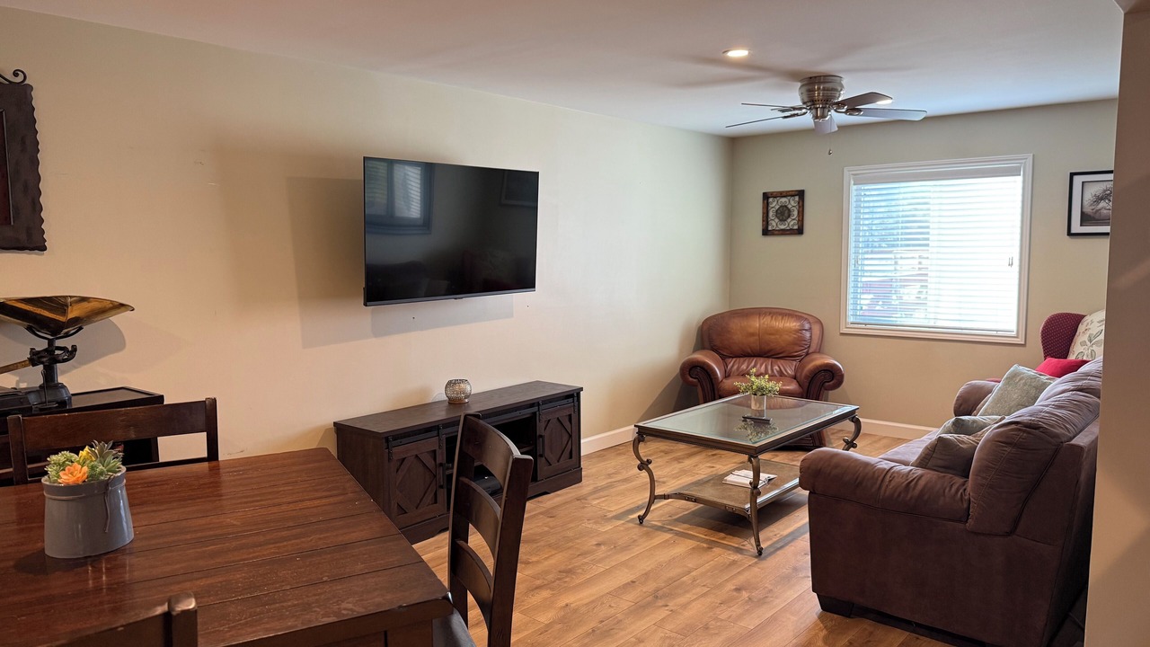 Photo of Livingroom in Cypress