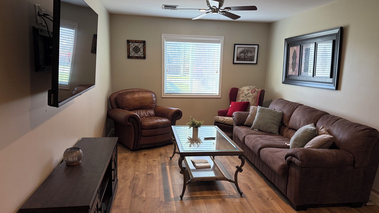 Photo of Livingroom in Cypress