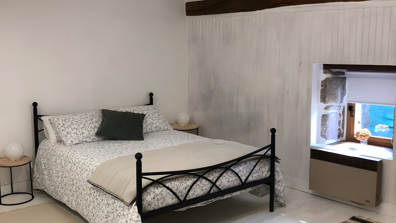 Photo of Bedroom in Soubrebost