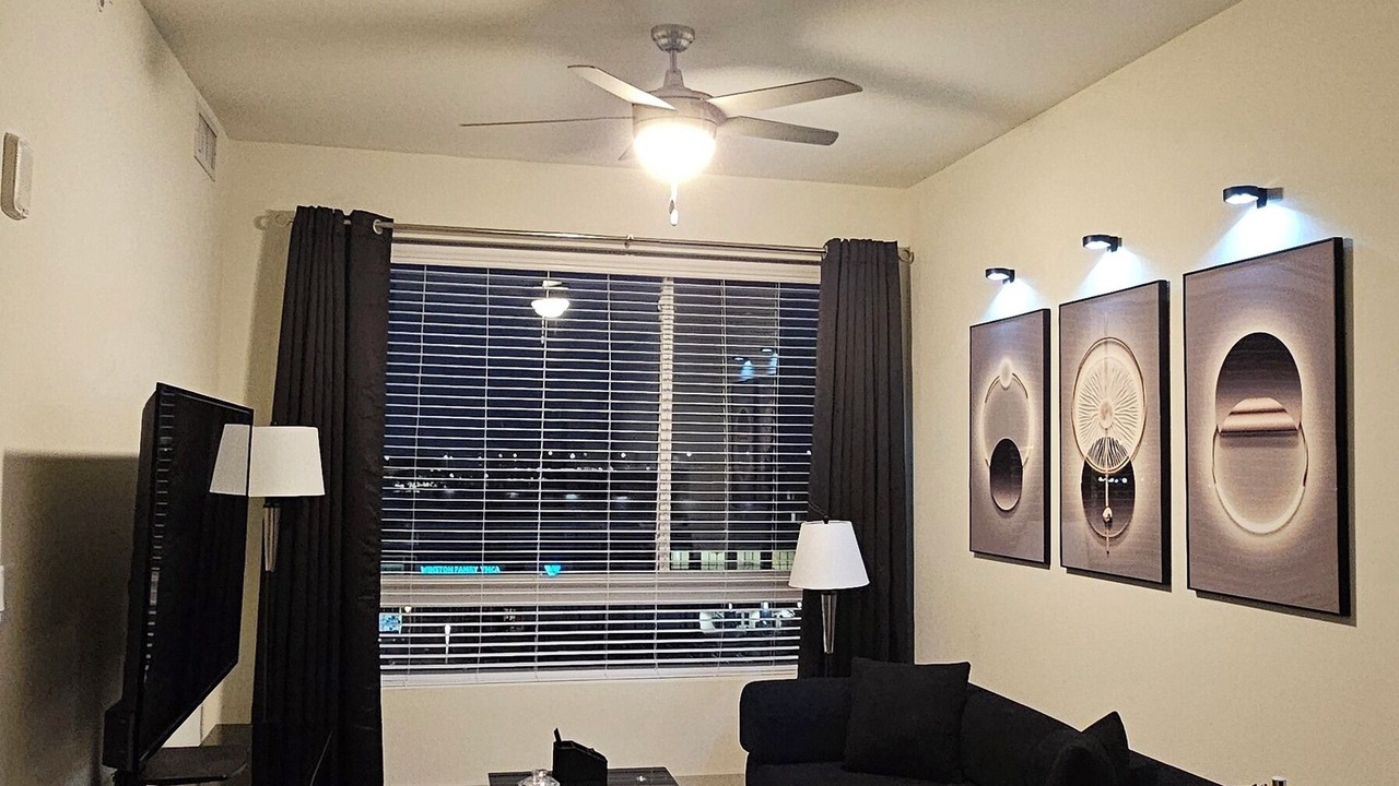 Photo of Livingroom in Downtown Jacksonville