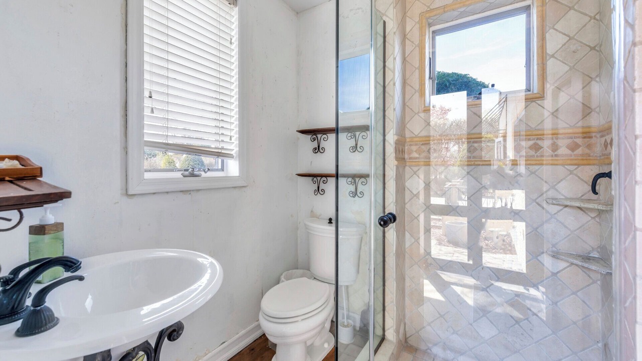 Photo of Bathroom in Westhampton Beach