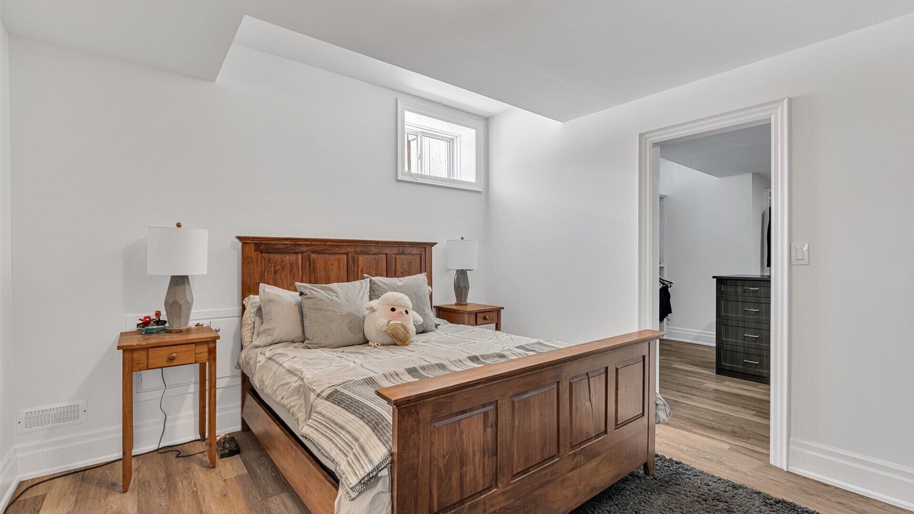 Photo of Bedroom in King City