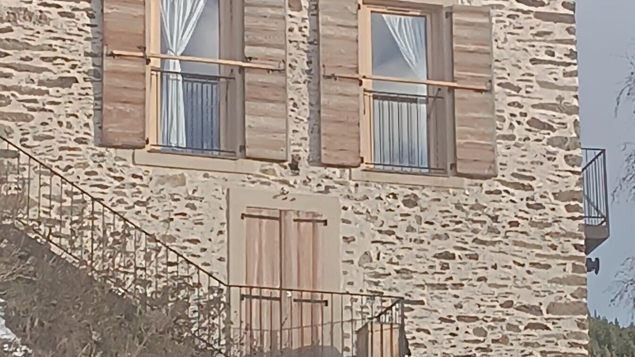 Photo of Outdoor in Real