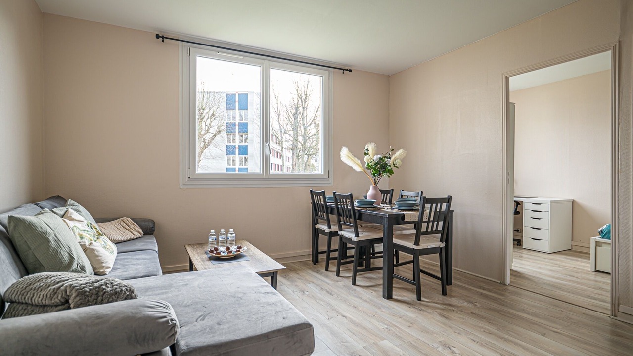 Photo of Livingroom in Liberation