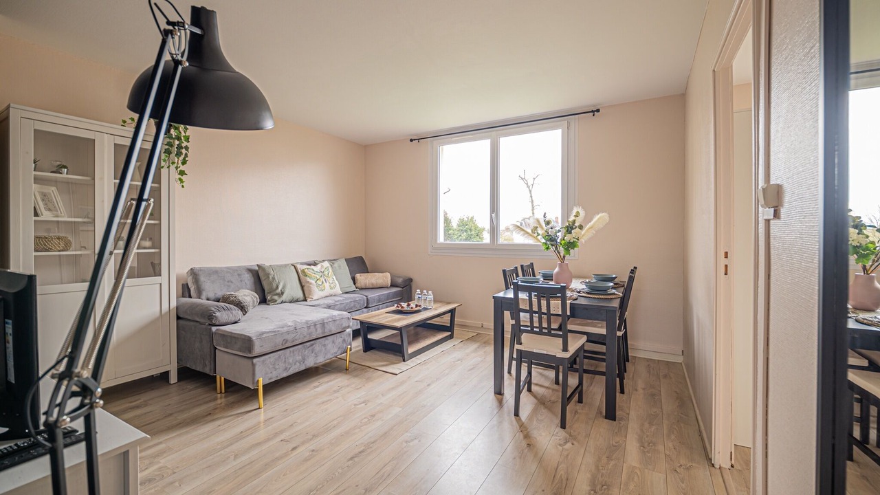 Photo of Livingroom in Liberation