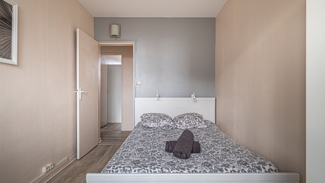 Photo of Bedroom in Liberation