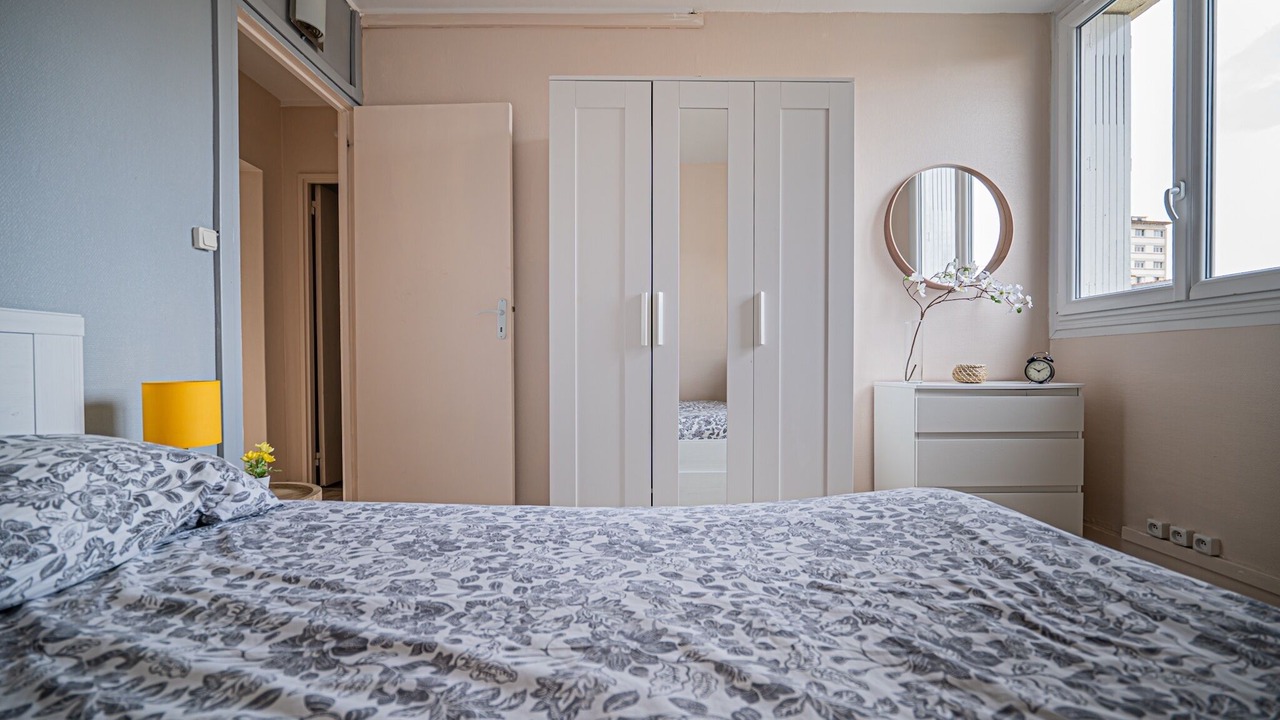 Photo of Bedroom in Liberation