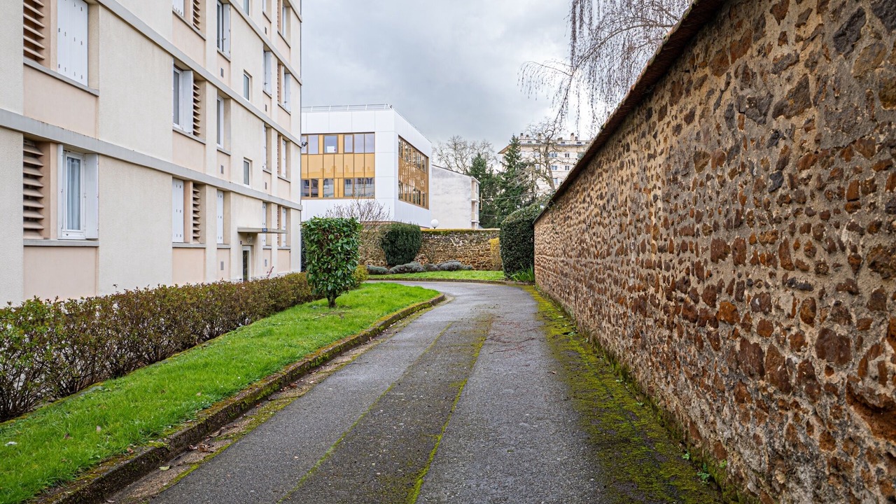 Photo of Outdoor in Liberation